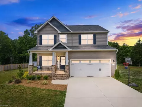 5345 Salem Woods Dr, Graham, NC 27253