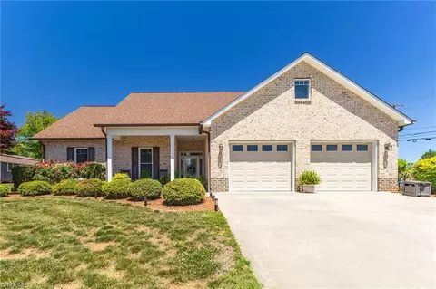 130 Northwood Hills Rd, North Wilkesboro, NC 28659