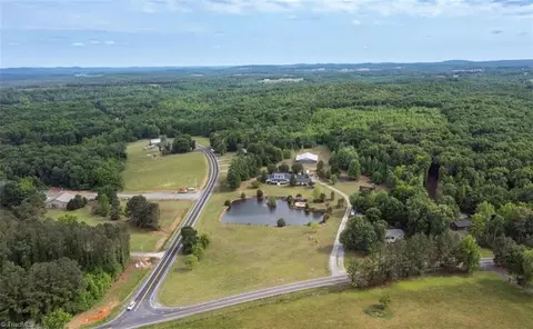 View/Area - 2770 Farmer Rd, Denton, NC 27239 photo 1 of 2