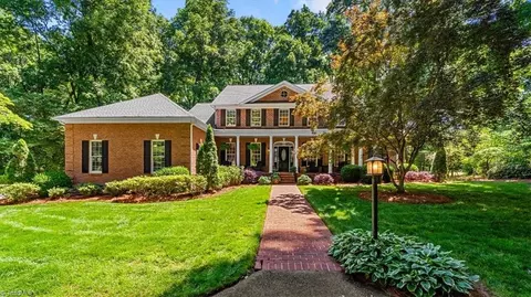 1247 Blackberry Ridge Rd, High Point, NC 27265