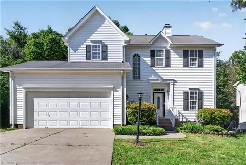 1549 Squires Ln, Kernersville, NC 27284