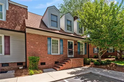 332 Wynnewood Dr, Archdale, NC 27263