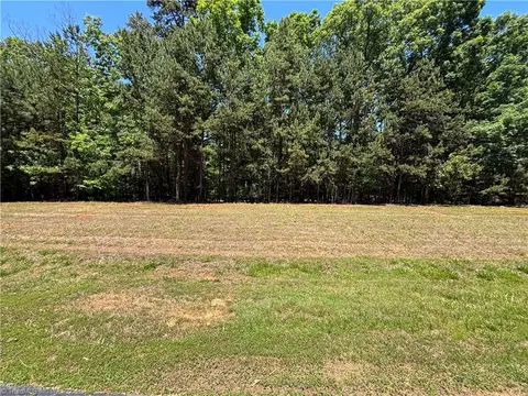 1348 Starboard Reach, Lexington, NC 27292