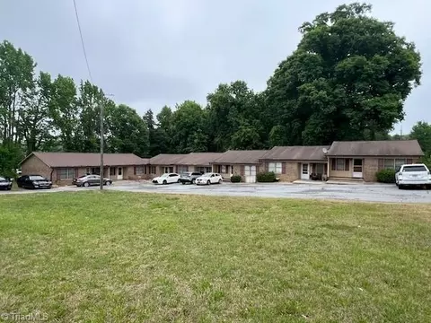 1500 Deep River Rd, High Point, NC 27265 photo 3