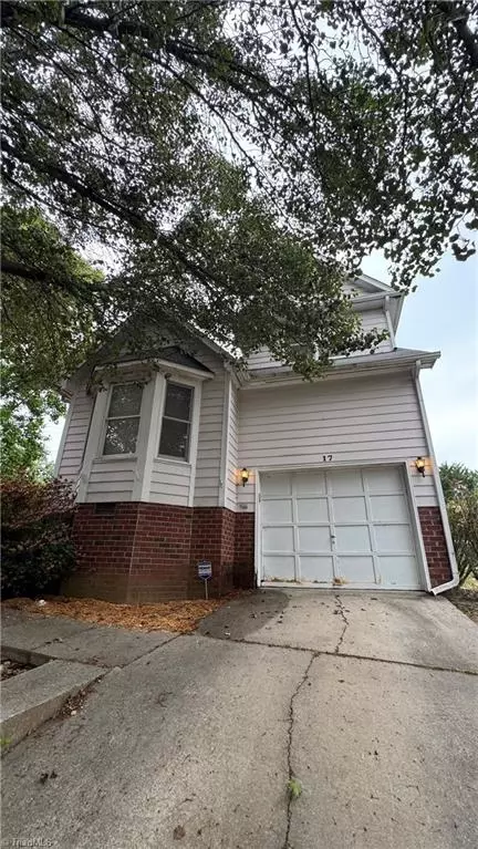 17 Planters Wood Trl, Greensboro, NC 27407