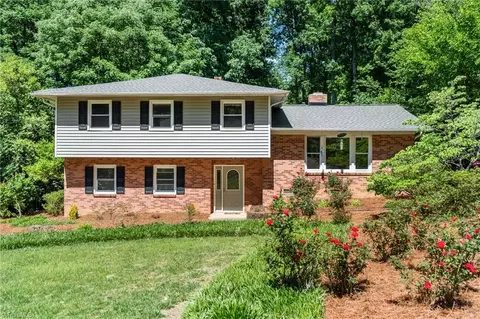 2703 Tillbrook Pl, Greensboro, NC 27408