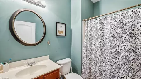 Bath - 4035 Saint Johns St, High Point, NC 27265 photo 1 of 1