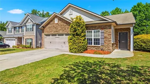 Exterior - 4035 Saint Johns St, High Point, NC 27265 photo 2 of 6