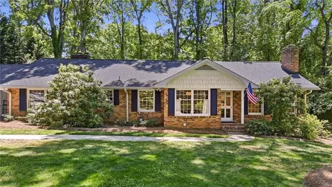1117 Huntingdon Rd, Winston Salem, NC 27104