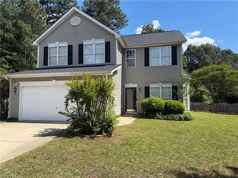30 Pilot Ridge Ct, Greensboro, NC 27407