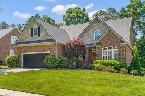 1724 Mirabeau Ct, High Point, NC 27265
