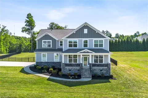 7834 Michaelis St, Greensboro, NC 27455