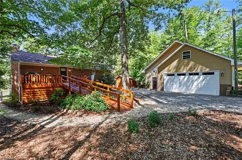 260 Knollwood Dr, Salisbury, NC 28146