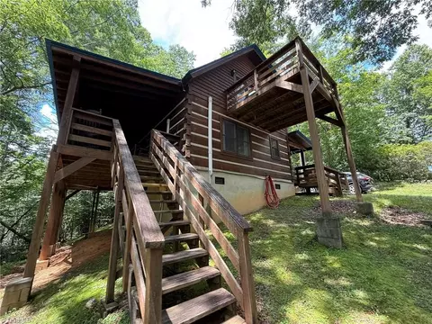 1105 Fall Creek Rd, Purlear, NC 28665 photo 28