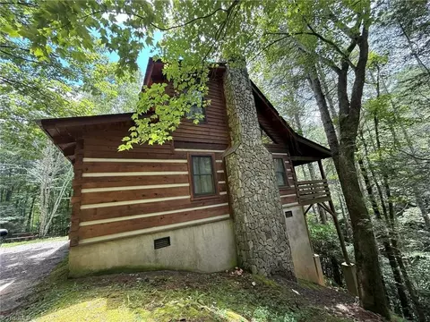 1105 Fall Creek Rd, Purlear, NC 28665 photo 32