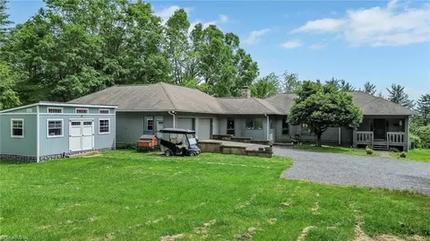 931935939 Don Bare Rd, Jefferson, NC 28640