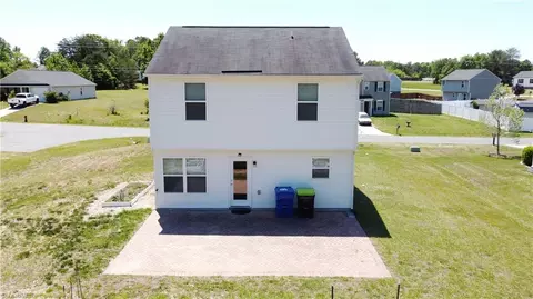 2136 Simpson Rd, Burlington, NC 27217 photo 5