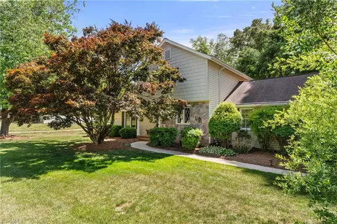 926 Branchwood Dr, Kernersville, NC 27284