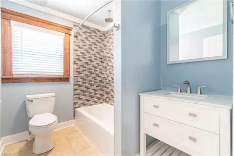 Bath - 81 Pine Tree Dr, Roaring Gap, NC 28668 photo 4 of 4