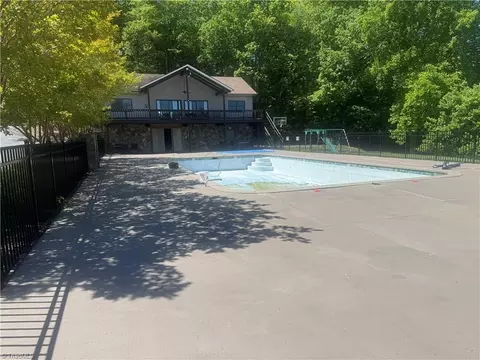 Exterior - 81 Pine Tree Dr, Roaring Gap, NC 28668 photo 3 of 8