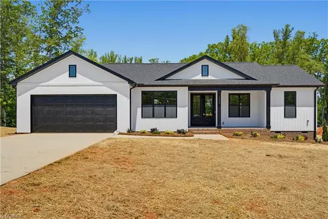 1349 Simpson Rd, Stokesdale, NC 27357