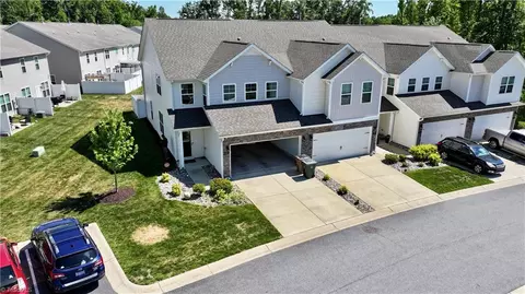 807 Riley Ln, Greensboro, NC 27455
