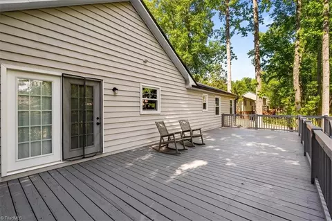 Exterior - 109 Brookleigh Ct, Trinity, NC 27370 photo 6 of 9