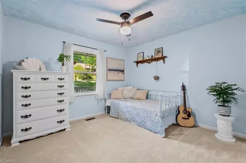 Bedroom - 109 Brookleigh Ct, Trinity, NC 27370 photo 4 of 5