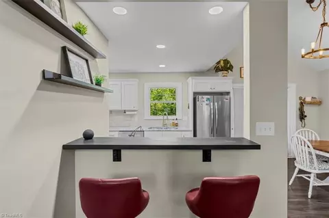 Kitchen - 109 Brookleigh Ct, Trinity, NC 27370 photo 4 of 4