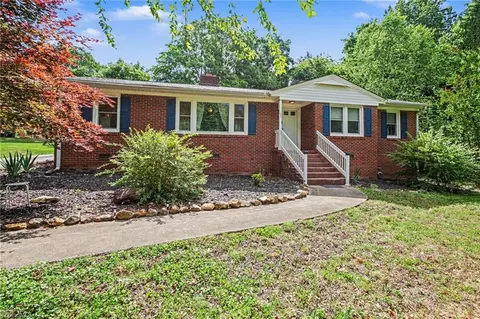 103 Arbor Dr, Lexington, NC 27292