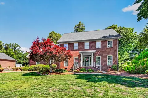 745 Newbern Ave, Asheboro, NC 27205