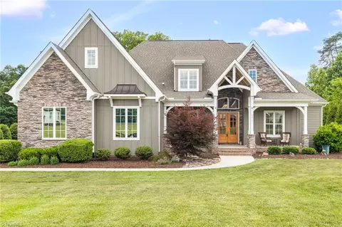 7811 Neugent Dr, Stokesdale, NC 27357