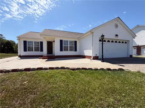 4528 Lasley Dr, Winston Salem, NC 27105