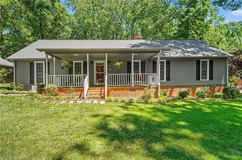 4903 Forest Oaks Dr, Greensboro, NC 27406