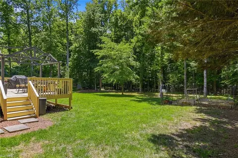 Exterior - 3420 Tanglebrook Trl, Clemmons, NC 27012 photo 5 of 9