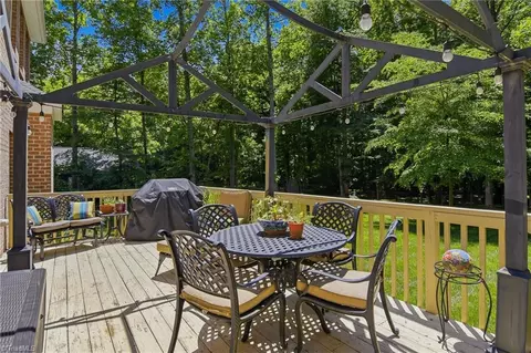 Exterior - 3420 Tanglebrook Trl, Clemmons, NC 27012 photo 4 of 9