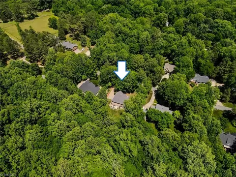 View/Area - 3420 Tanglebrook Trl, Clemmons, NC 27012 photo 3 of 8