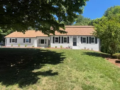 3721 Herchel Ln, Winston Salem, NC 27106