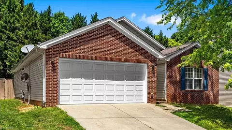 3614 Thornaby Cir, Winston Salem, NC 27107