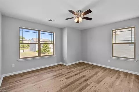 Bedroom - 6718 Planters Dr, High Point, NC 27265 photo 3 of 6