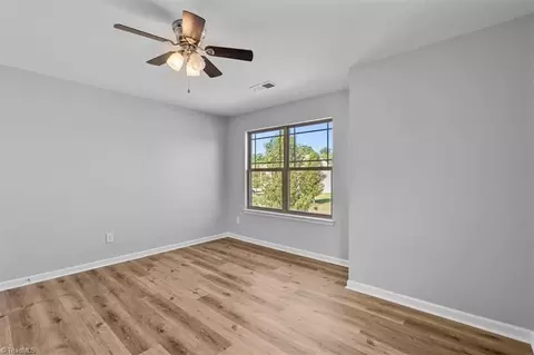 Bedroom - 6718 Planters Dr, High Point, NC 27265 photo 5 of 6