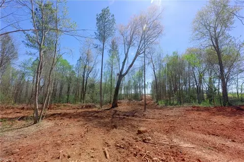 3 Alexander Farm Rd, Harmony, NC 28634 photo 13