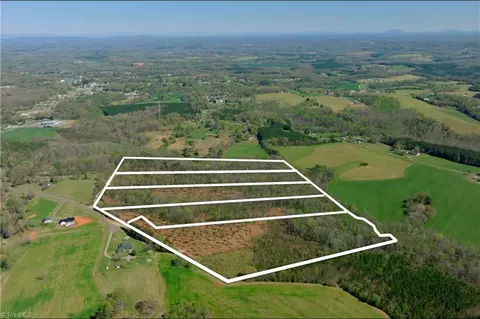 3 Alexander Farm Rd, Harmony, NC 28634 photo 26