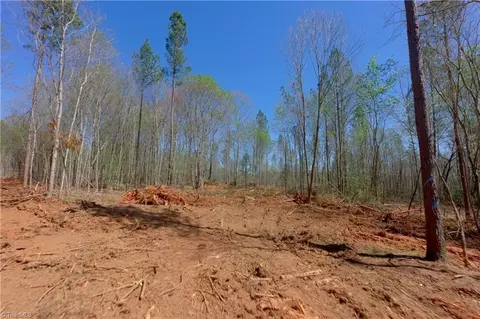3 Alexander Farm Rd, Harmony, NC 28634 photo 12