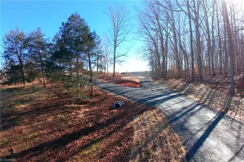 2 Roby Fulk Rd, Pinnacle, NC 27043
