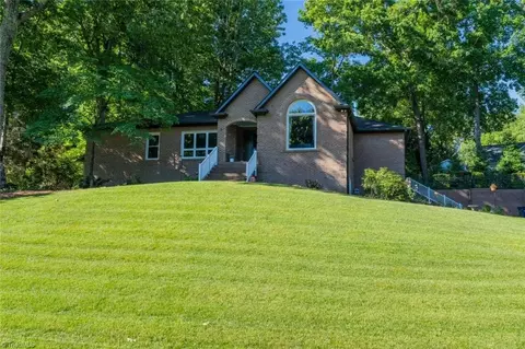 200 Worthland Ct, Winston Salem, NC 27103