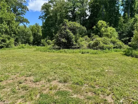 405 Brown Rd, King, NC 27021 photo 7