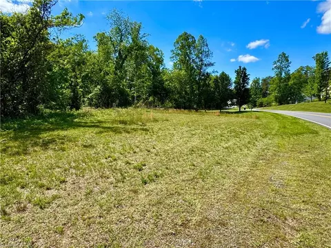405 Brown Rd, King, NC 27021 photo 10