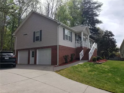 3800 Velinda Dr, Winston Salem, NC 27106