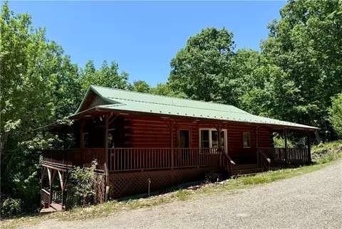 615 Phillips Gap Rd, Purlear, NC 28665
